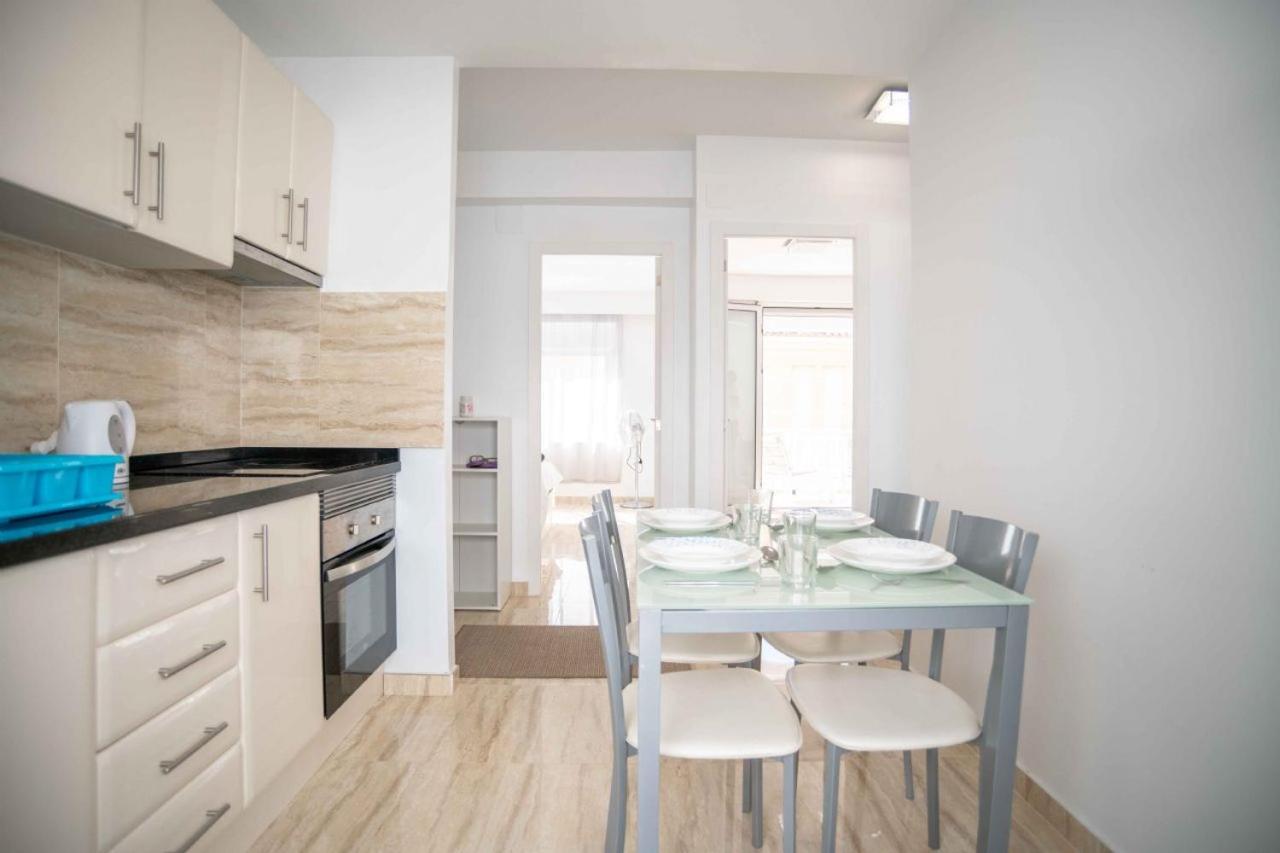 Beautiful Two Bedroom Apartment Next To The Beachfront Torre de la Horadada Kültér fotó